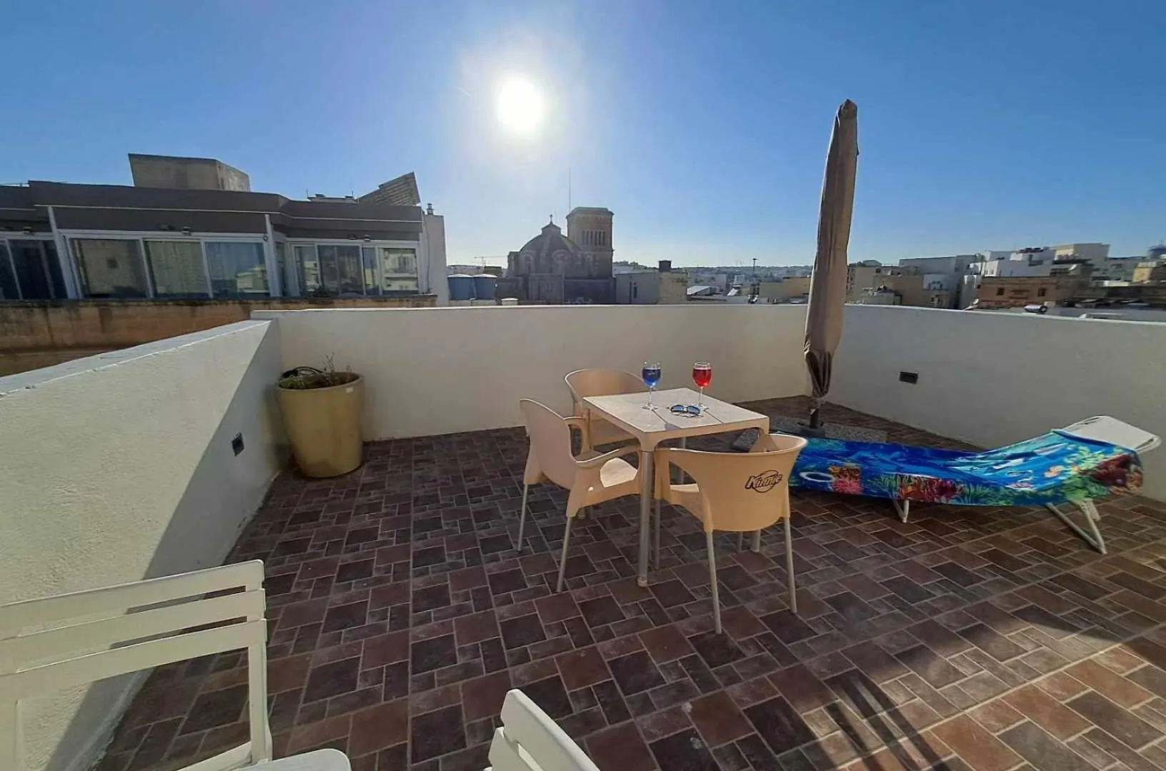 Appartement St Julians Sliema Penthouse 3 Minutes Walk From Seafront 0*,  Malte